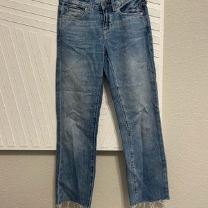 Levi’s hand crafted denim. Have been worn, good condition. Size: 23n